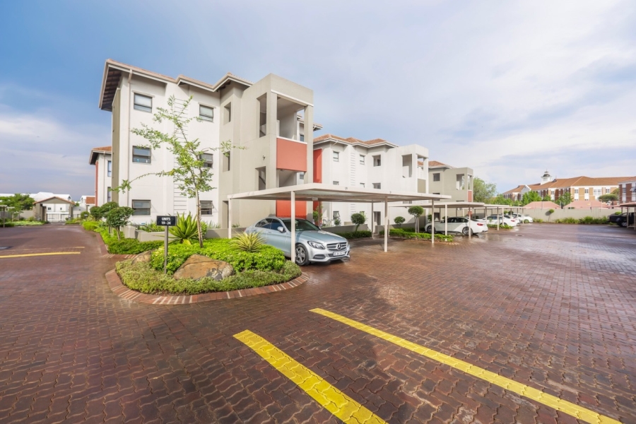 To Let 2 Bedroom Property for Rent in Fourways Gauteng