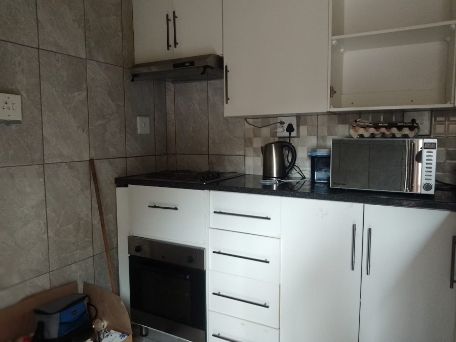 To Let 1 Bedroom Property for Rent in Pretoria West Gauteng