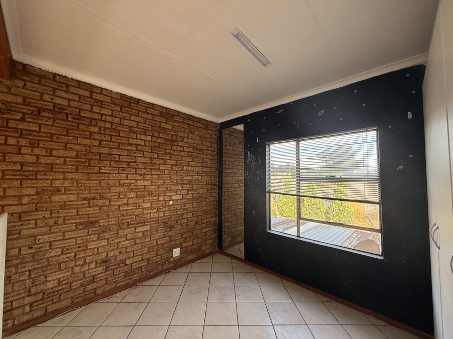 3 Bedroom Property for Sale in Honeydew Gauteng