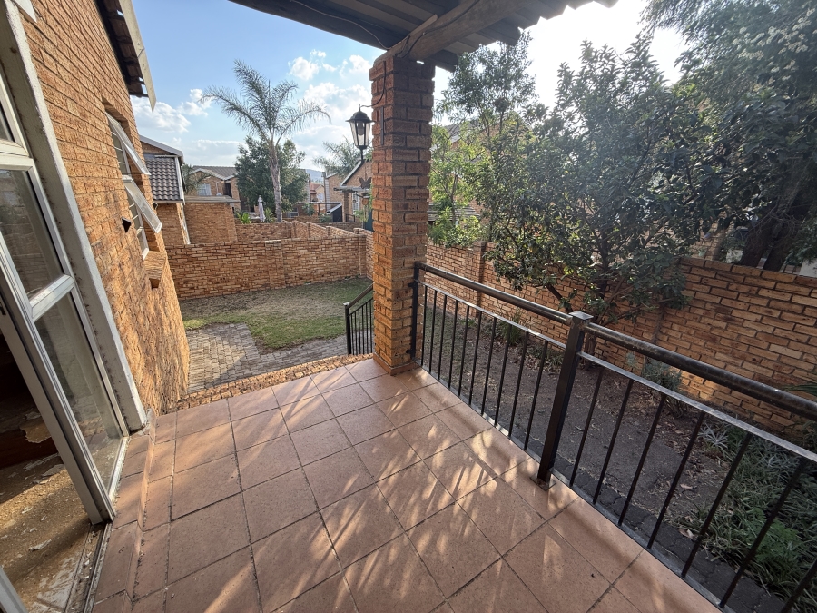 3 Bedroom Property for Sale in Honeydew Gauteng