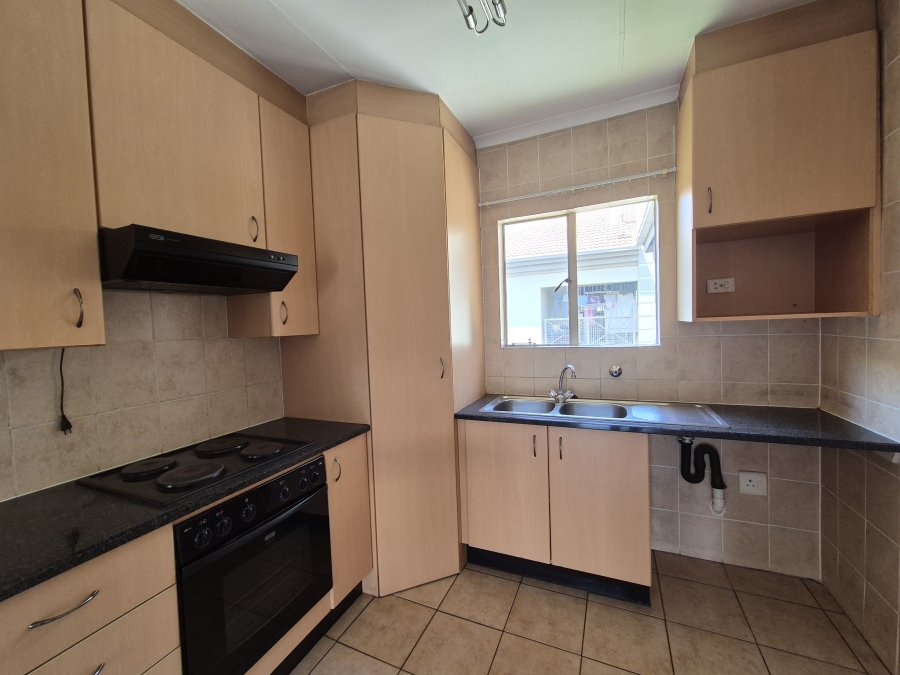 2 Bedroom Property for Sale in Oriel Gauteng