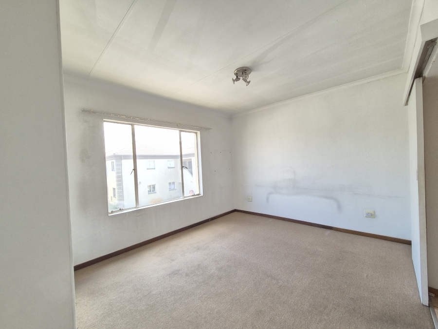 2 Bedroom Property for Sale in Oriel Gauteng