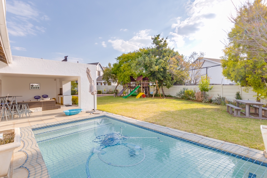 4 Bedroom Property for Sale in Barbeque Downs Gauteng