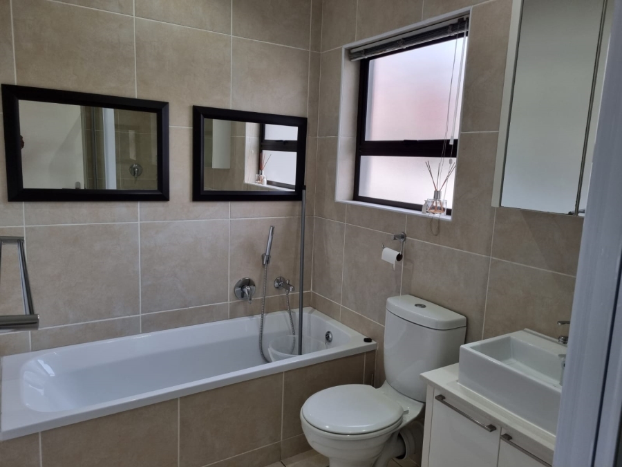 1 Bedroom Property for Sale in Barbeque Downs Gauteng