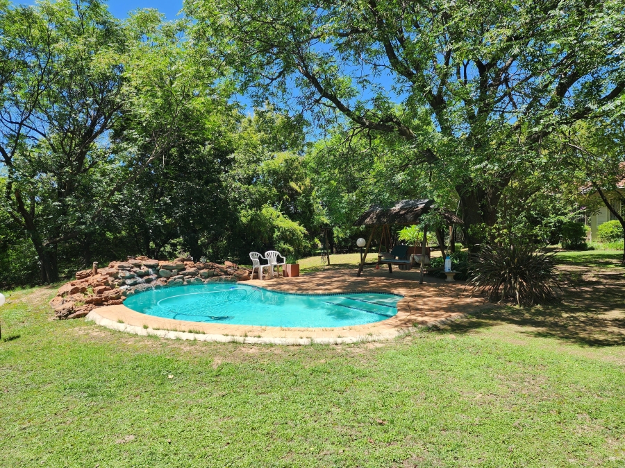 3 Bedroom Property for Sale in Chartwell Gauteng