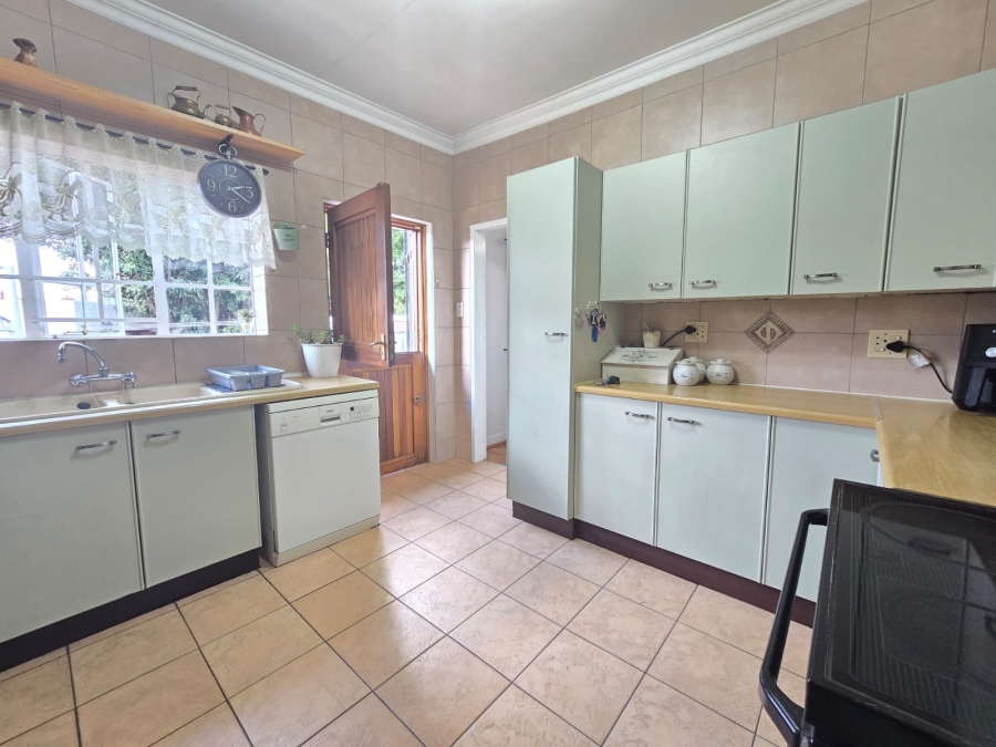 3 Bedroom Property for Sale in Hurlyvale Gauteng