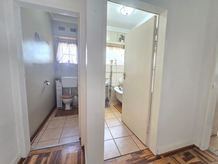 3 Bedroom Property for Sale in Hurlyvale Gauteng