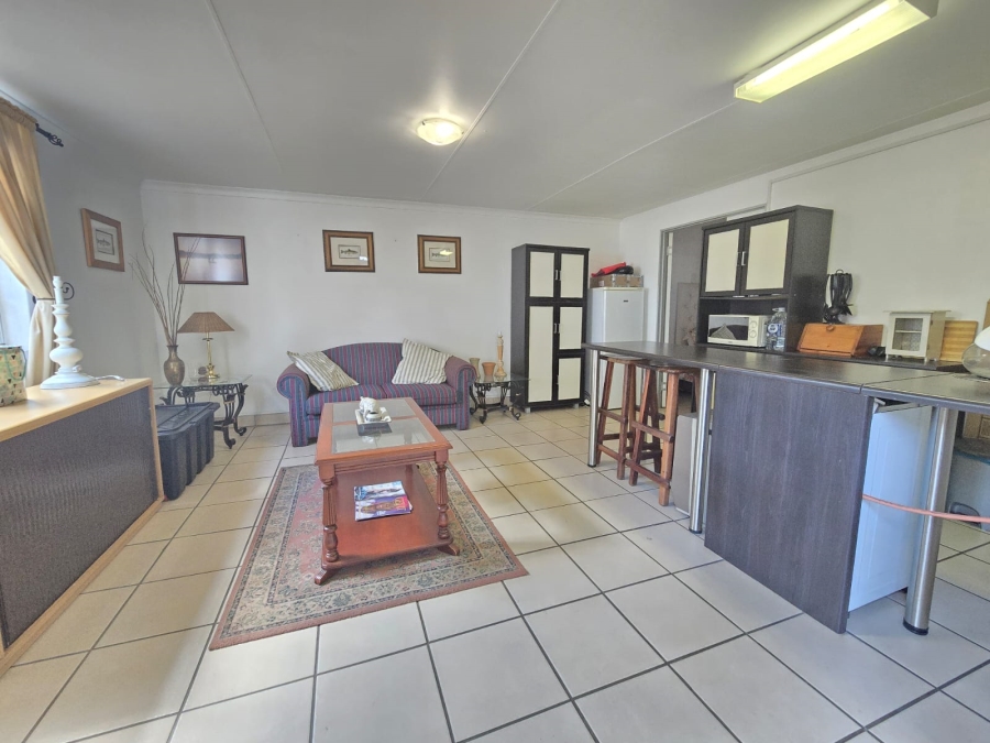 3 Bedroom Property for Sale in Hurlyvale Gauteng