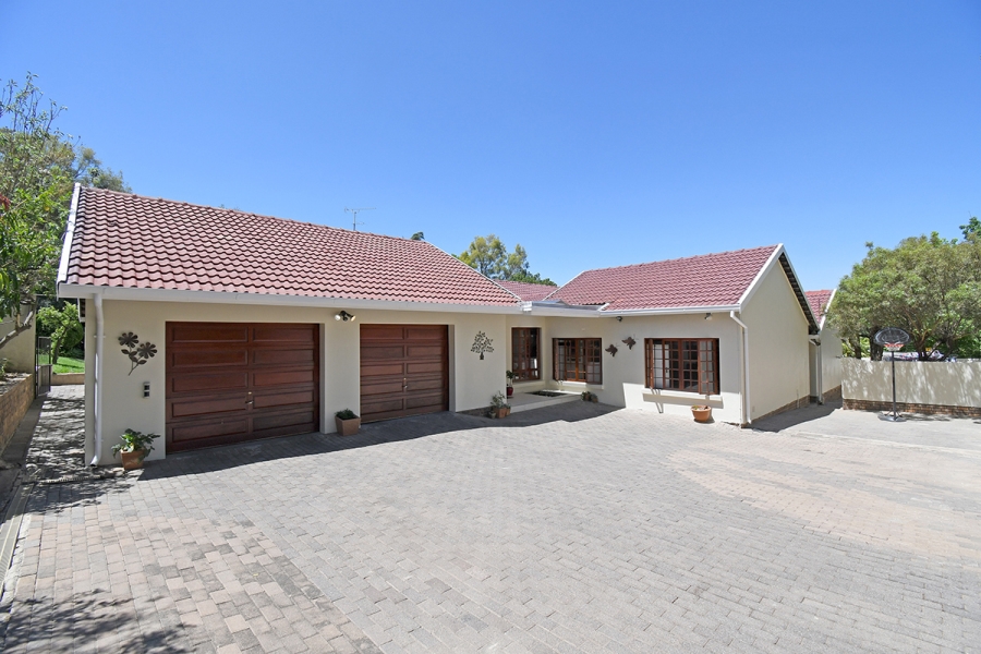 4 Bedroom Property for Sale in Olivedale Gauteng