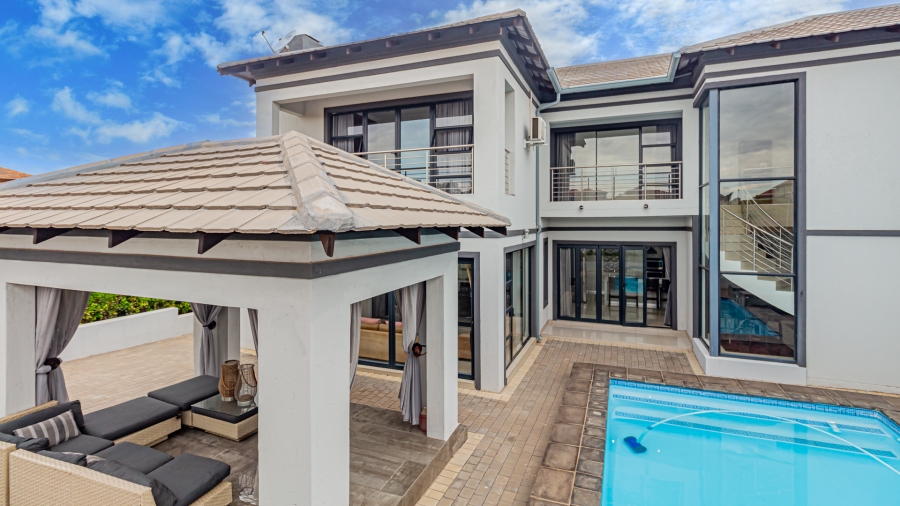 5 Bedroom Property for Sale in The Wilds Gauteng