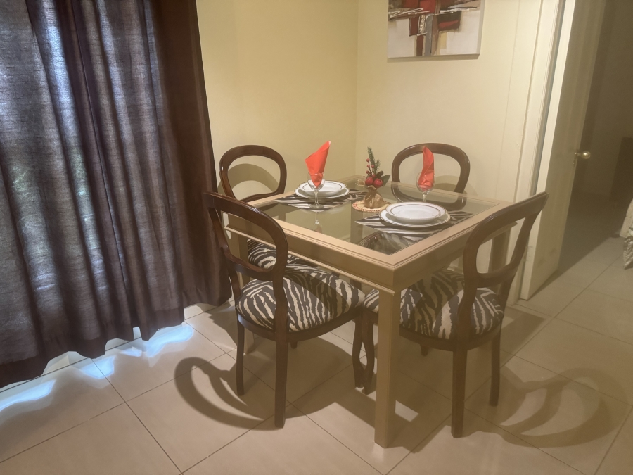 To Let 1 Bedroom Property for Rent in Sandown Gauteng