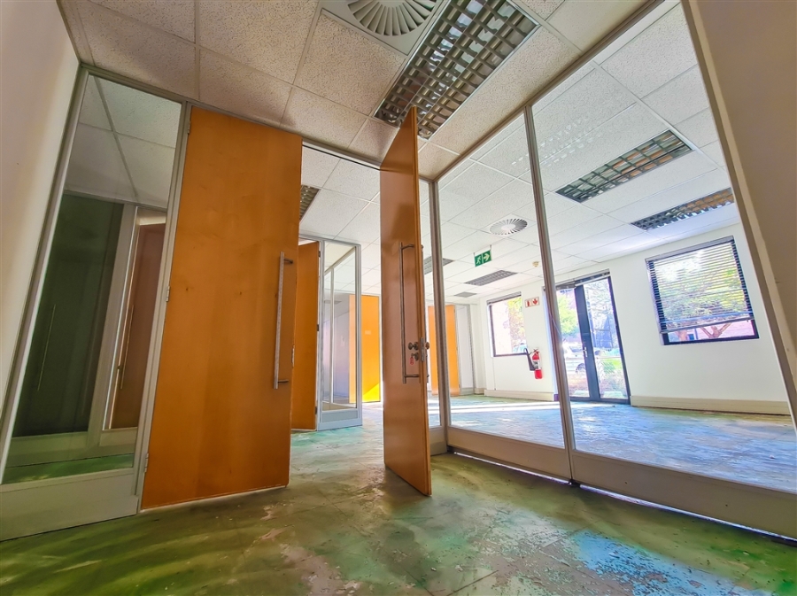 To Let commercial Property for Rent in Constantia Kloof Gauteng