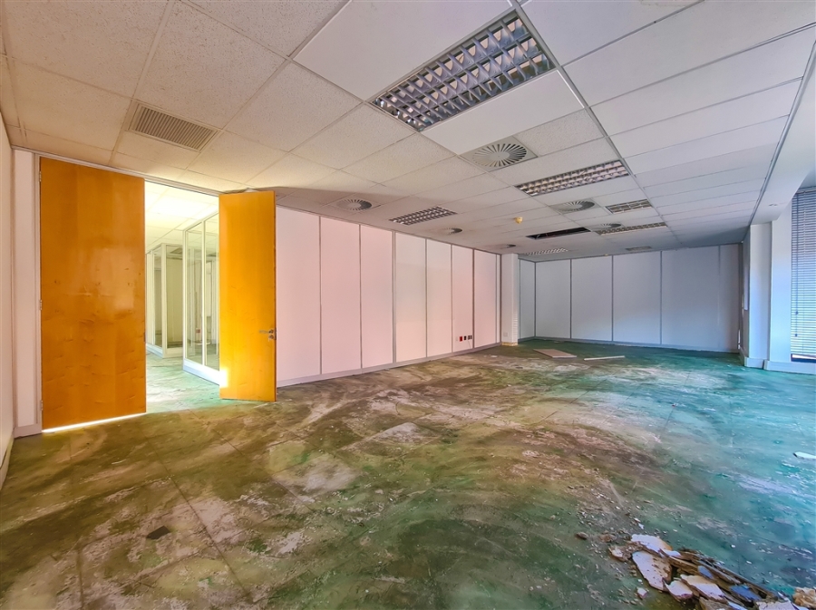 To Let commercial Property for Rent in Constantia Kloof Gauteng