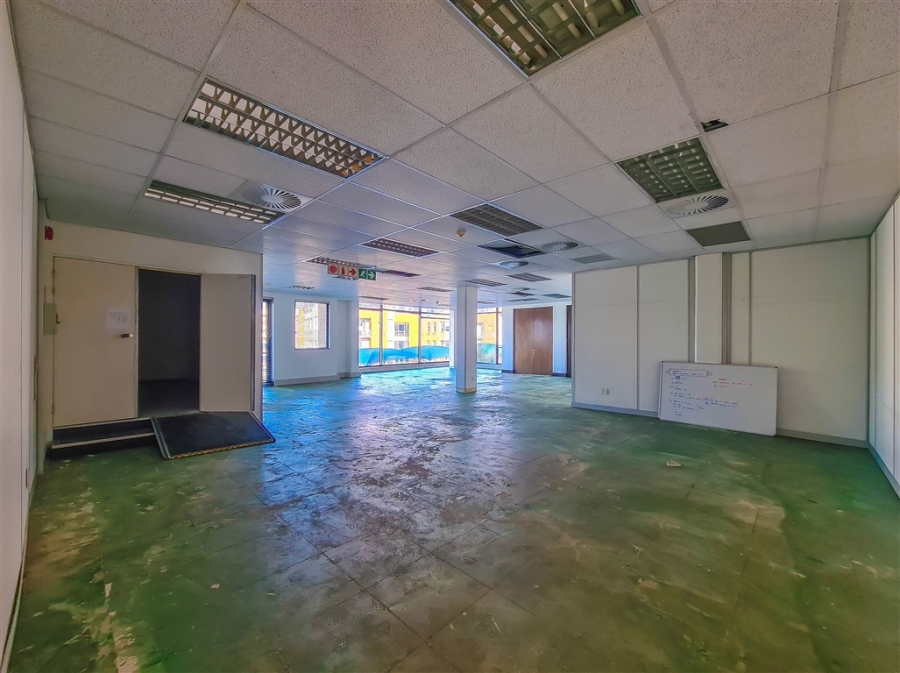 To Let commercial Property for Rent in Constantia Kloof Gauteng