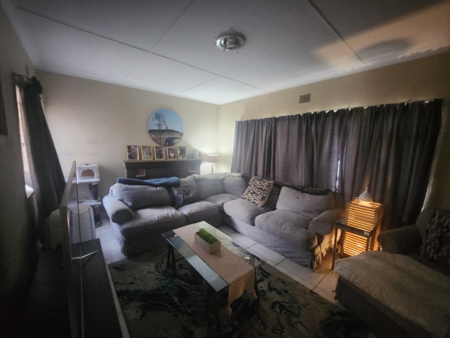 To Let 3 Bedroom Property for Rent in Parkrand Gauteng