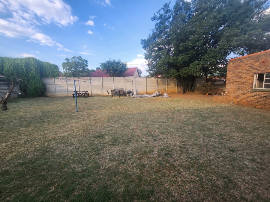 To Let 3 Bedroom Property for Rent in Parkrand Gauteng