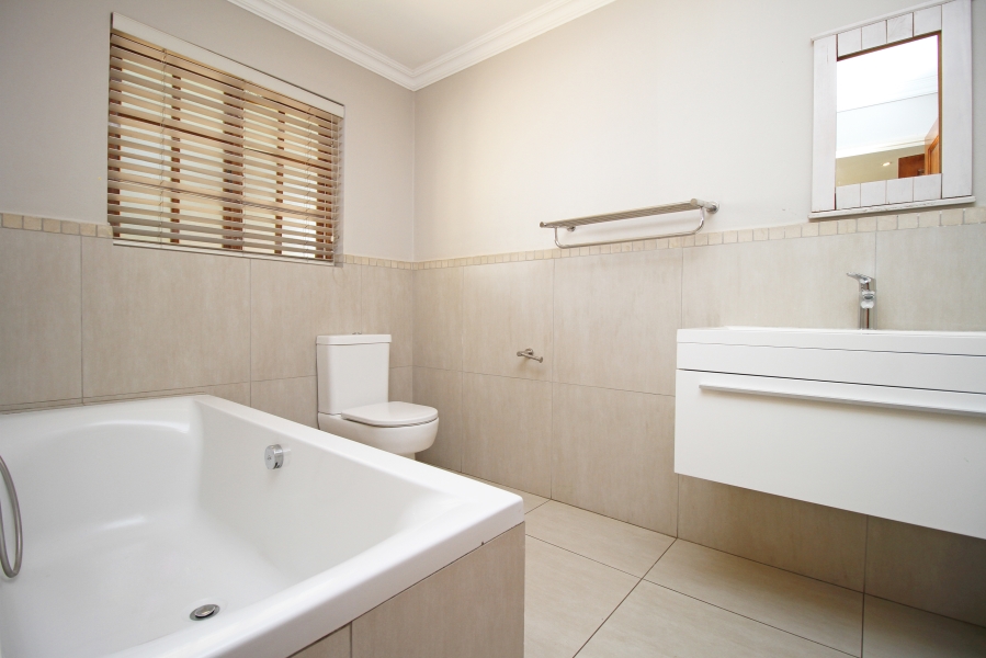 To Let 3 Bedroom Property for Rent in Sharonlea Gauteng