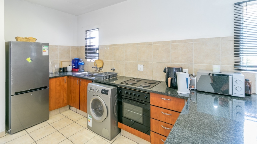 2 Bedroom Property for Sale in Noordhang Gauteng