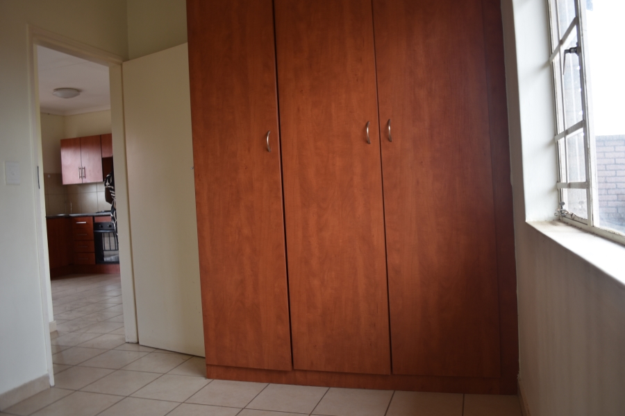 To Let 2 Bedroom Property for Rent in The Orchards Gauteng