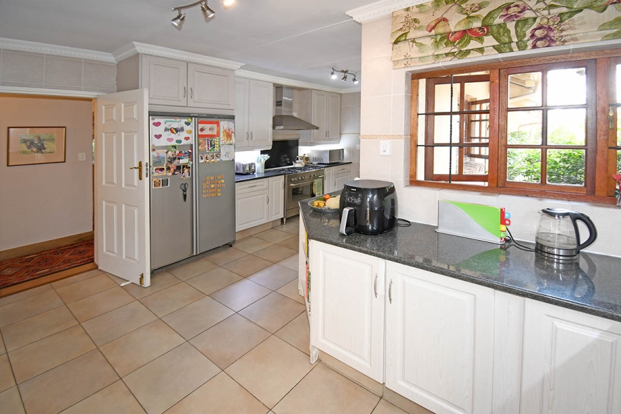 3 Bedroom Property for Sale in Willowild Gauteng