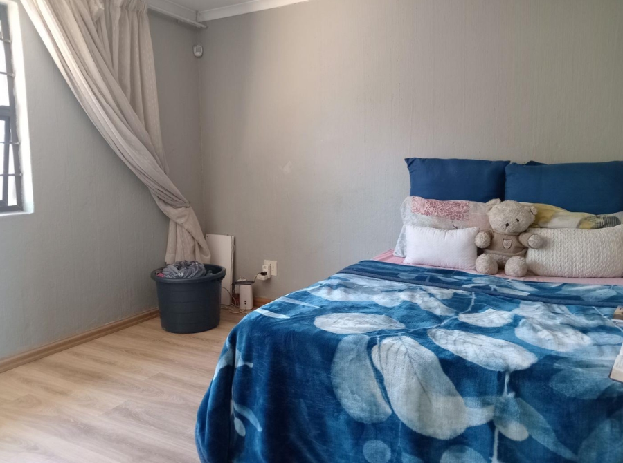 3 Bedroom Property for Sale in Ridgeway Gauteng