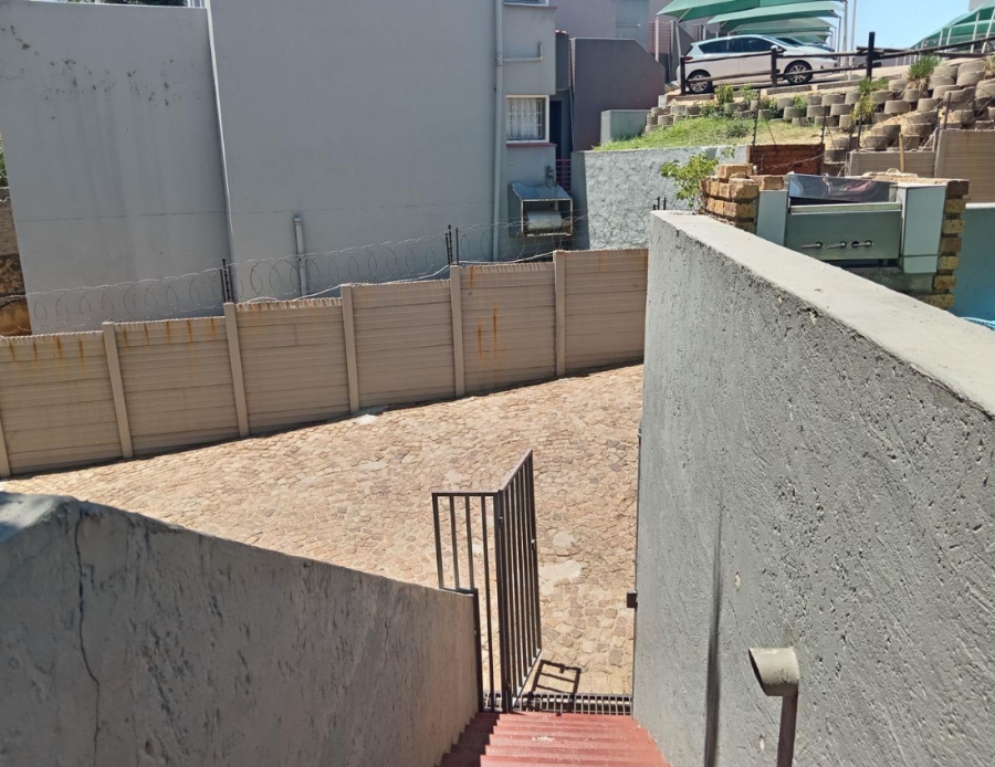 3 Bedroom Property for Sale in Ridgeway Gauteng