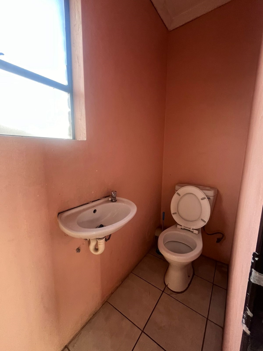 10 Bedroom Property for Sale in Elandsfontein SH Gauteng