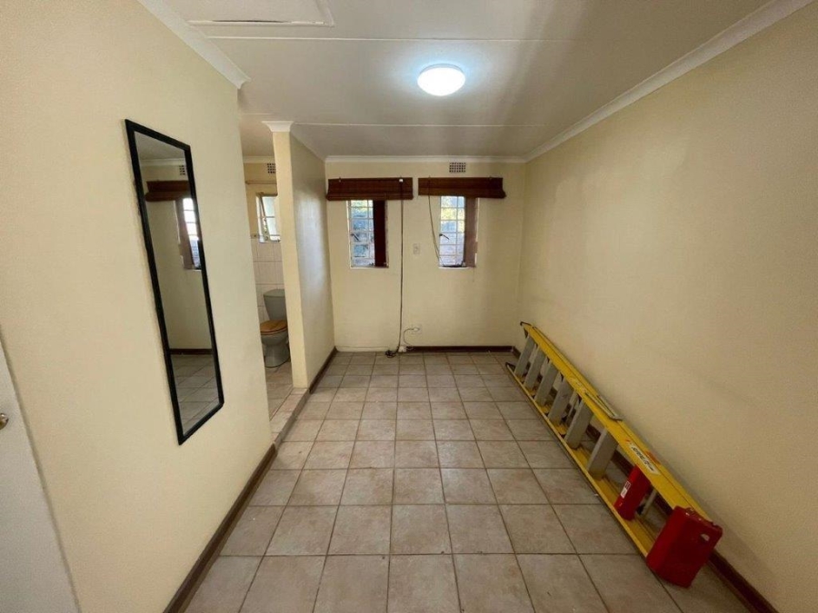 3 Bedroom Property for Sale in Vorna Valley Gauteng