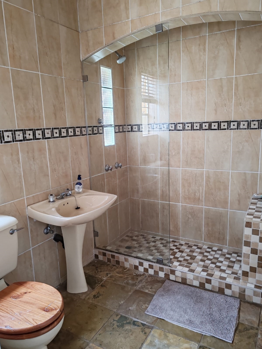 3 Bedroom Property for Sale in Vorna Valley Gauteng