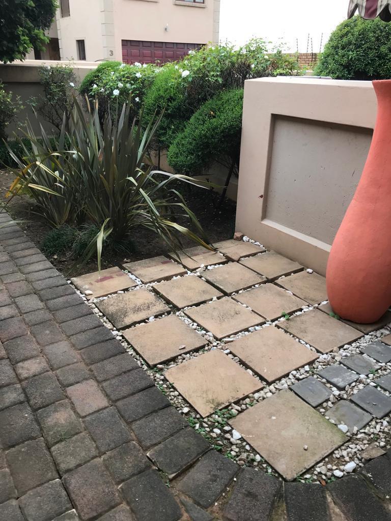 3 Bedroom Property for Sale in Sonneveld Gauteng