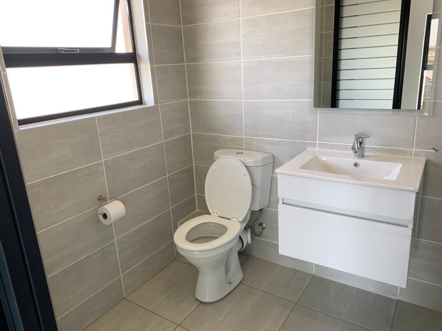 To Let 1 Bedroom Property for Rent in Waterfall Gauteng