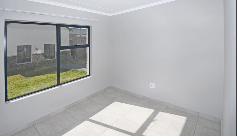 To Let 2 Bedroom Property for Rent in Glen Marais Gauteng