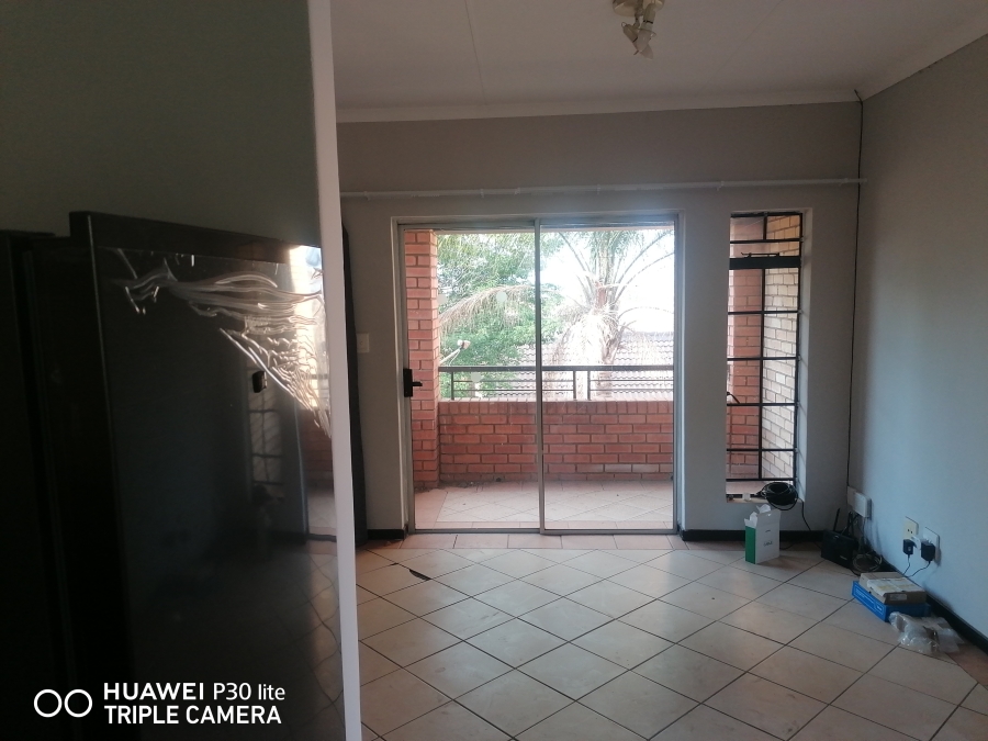 To Let 2 Bedroom Property for Rent in Equestria Gauteng