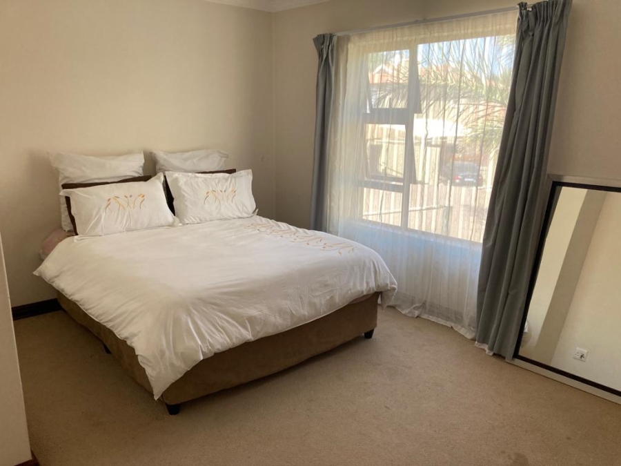 To Let 3 Bedroom Property for Rent in Equestria Gauteng