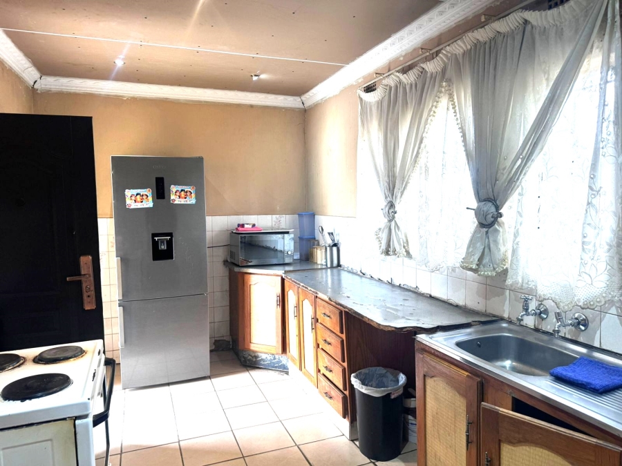 3 Bedroom Property for Sale in Klippoortjie Gauteng