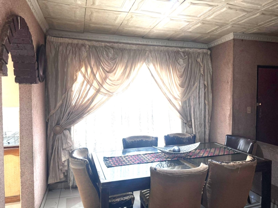 3 Bedroom Property for Sale in Klippoortjie Gauteng