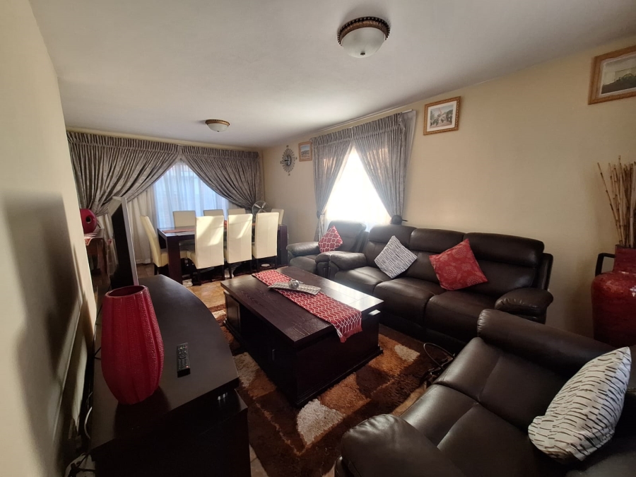 3 Bedroom Property for Sale in Claremont Gauteng