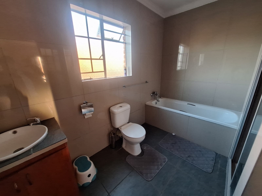 3 Bedroom Property for Sale in Claremont Gauteng