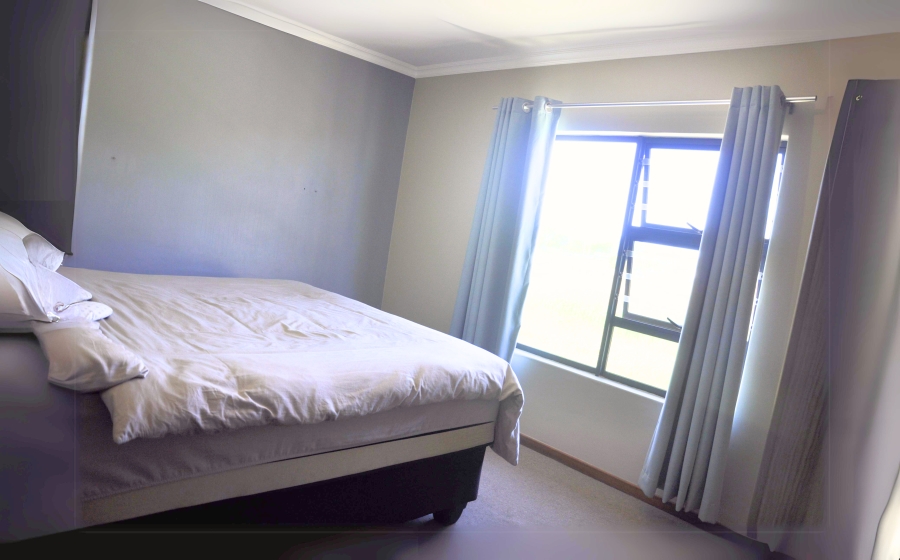 To Let 2 Bedroom Property for Rent in Noordwyk Gauteng