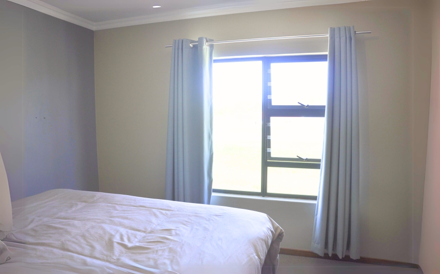 To Let 2 Bedroom Property for Rent in Noordwyk Gauteng