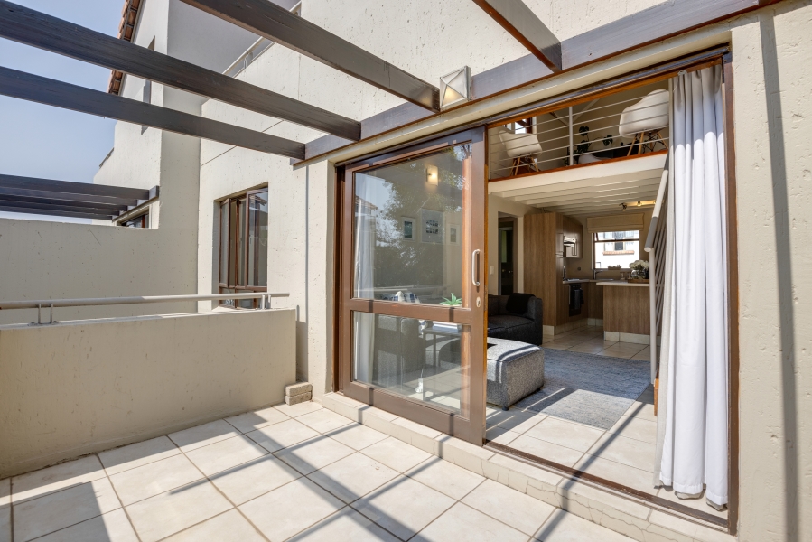 1 Bedroom Property for Sale in Fourways Gauteng