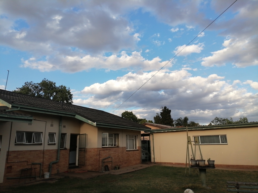 3 Bedroom Property for Sale in Moregloed Gauteng