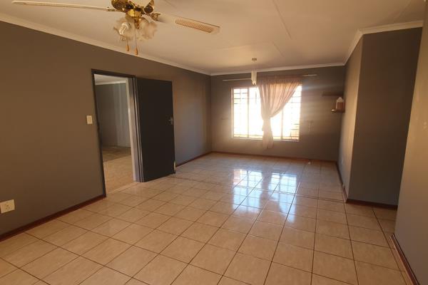 To Let 3 Bedroom Property for Rent in Dorandia Gauteng