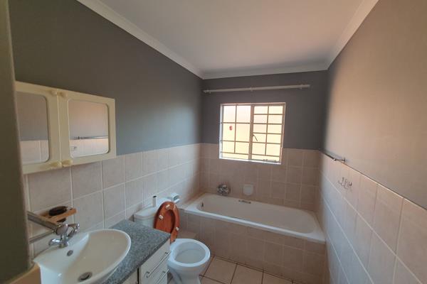 To Let 3 Bedroom Property for Rent in Dorandia Gauteng