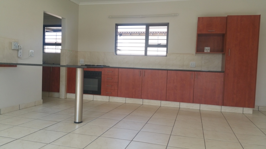 2 Bedroom Property for Sale in Denneoord Gauteng