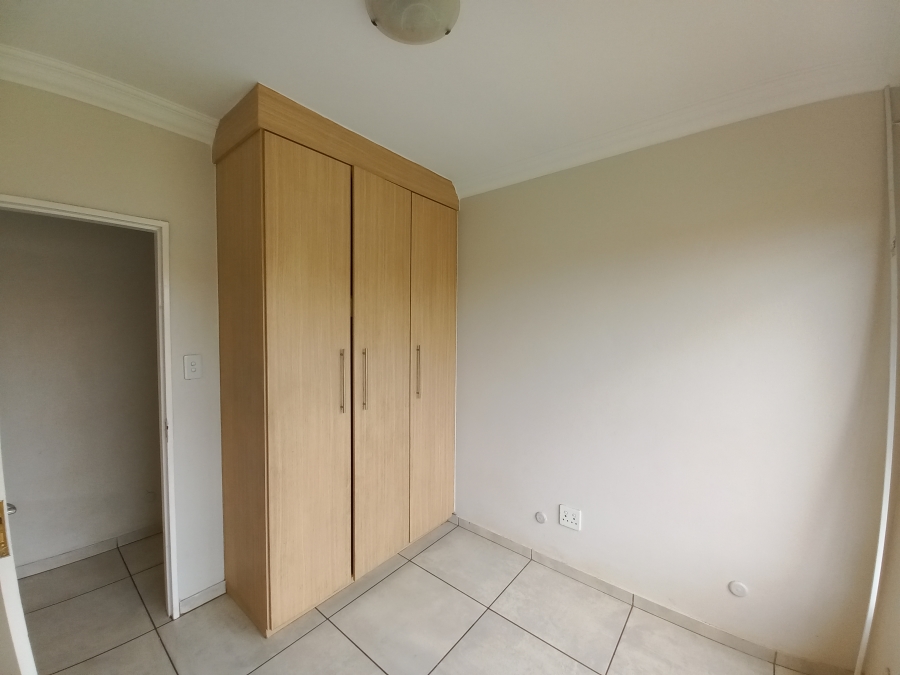 2 Bedroom Property for Sale in Denneoord Gauteng