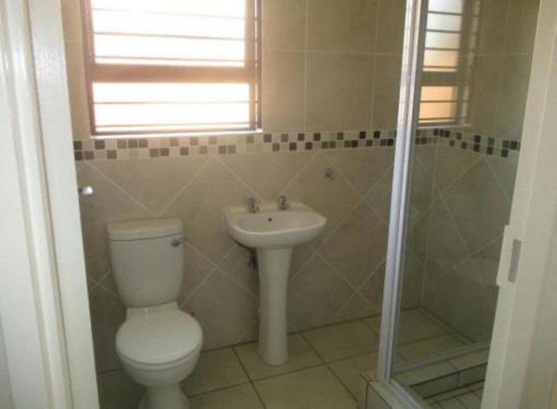 3 Bedroom Property for Sale in Denneoord Gauteng