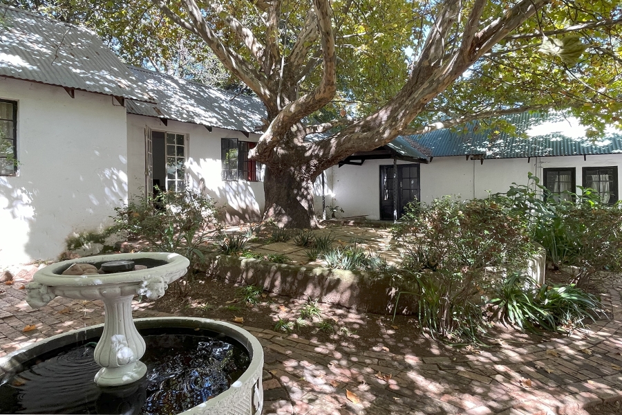 6 Bedroom Property for Sale in President Park Gauteng