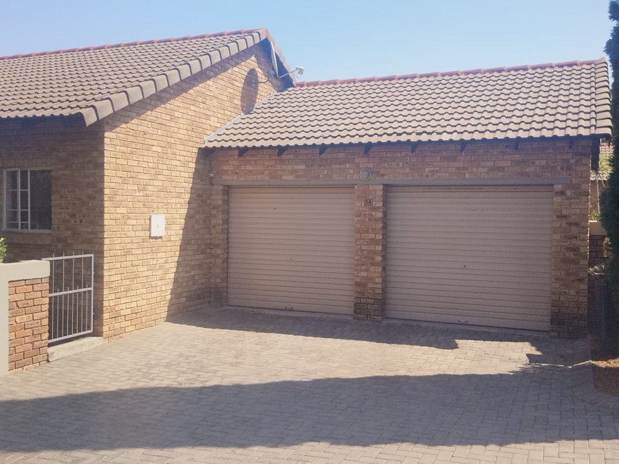 To Let 2 Bedroom Property for Rent in Kyalami Gauteng