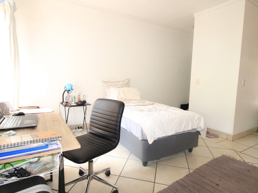 To Let 0 Bedroom Property for Rent in Paulshof Gauteng